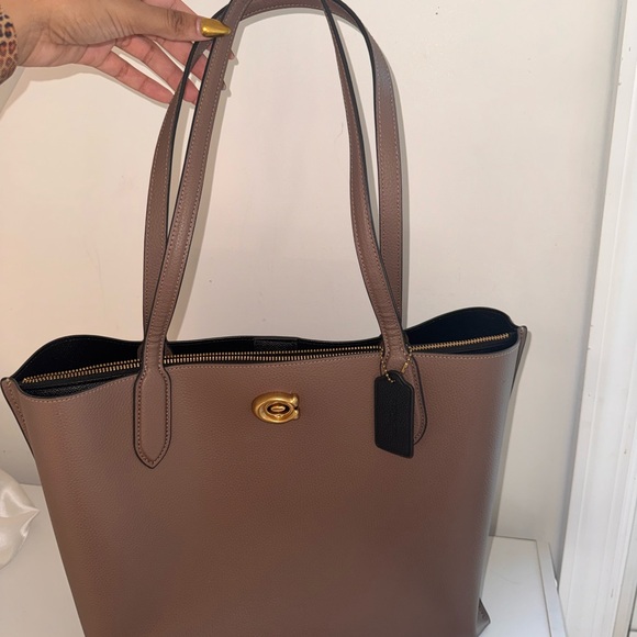 Coach Handbags - Coach Willow Tote 38